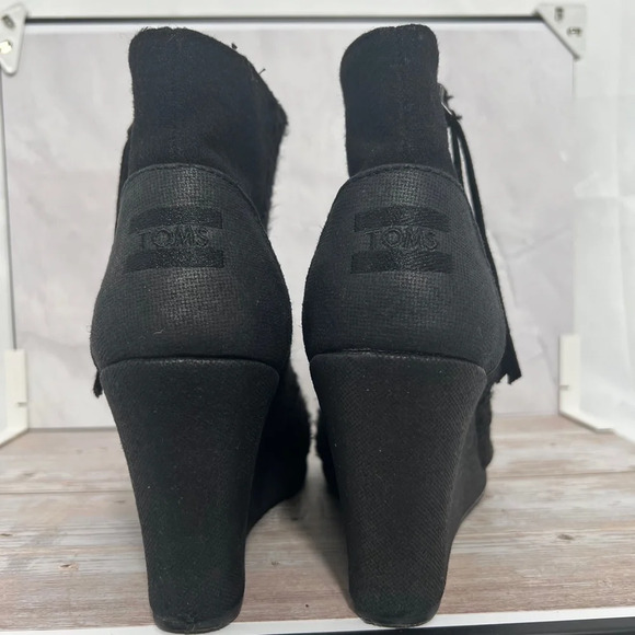 TOMS‎ Women's Desert Wedge Ankle Heel Booties Size 8 Black - Picture 4 of 8